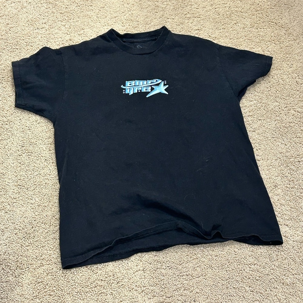 Medium Empyre shirt